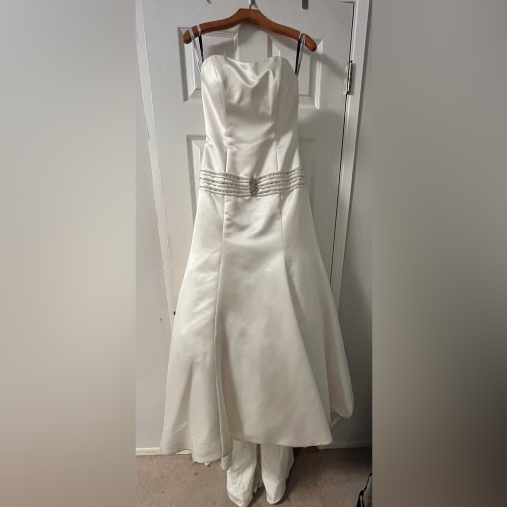 Henry Roth NY Wedding Gown